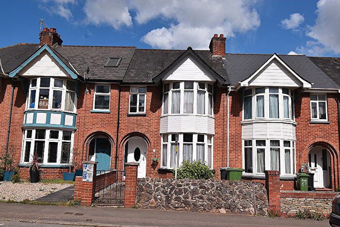 4 Bedroom Terraced House For Sale In Mount Pleasant Road, Exeter, EX4