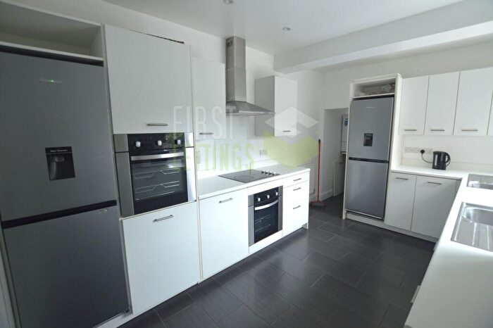 6 Bedroom Terraced House To Rent In Saxby Street, Highfields, LE2