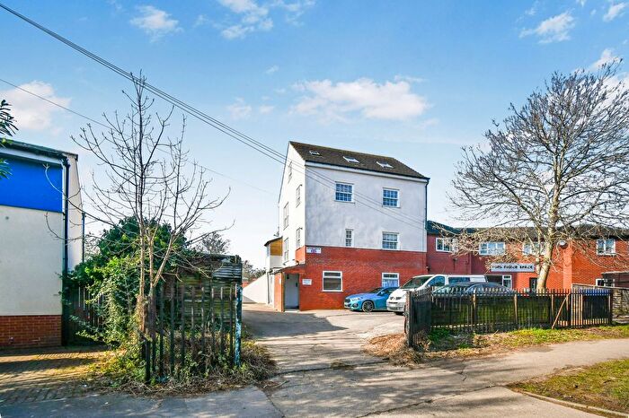 4 Bedroom Property For Sale In Fifth Avenue, York, YO31