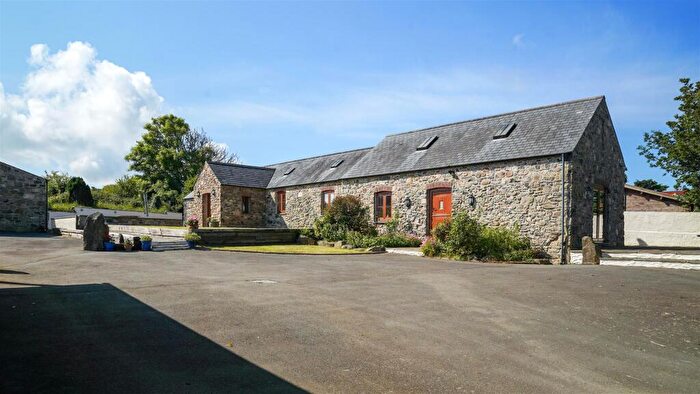 4 Bedroom Cottage To Rent In Llanwnda, SA64