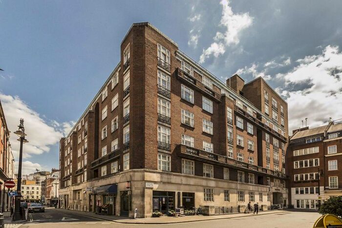 1 Bedroom Flat To Rent In Hertford Street, London, W1J