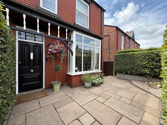 4 Bedroom Semi-Detached House For Sale In Mottram Road, Matley, Stalybridge, SK15