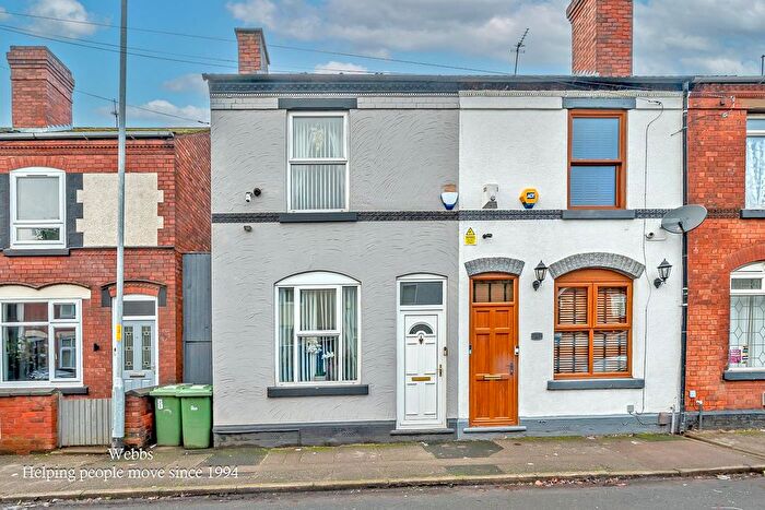 3 Bedroom End Terrace House For Sale In West Street, Walsall, WS3