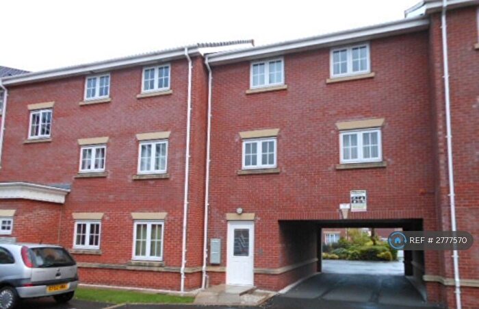 1 Bedroom Flat To Rent In Bamber Bridge, Preston, Lancashire, England, PR5