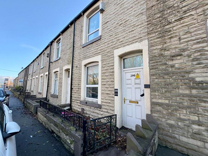 2 Bedroom Terraced House For Sale In Accrington Road, Burnley, BB11