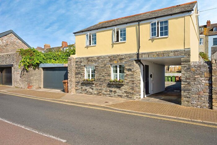 3 Bedroom Detached House For Sale In Cremyll Street, Plymouth, PL1