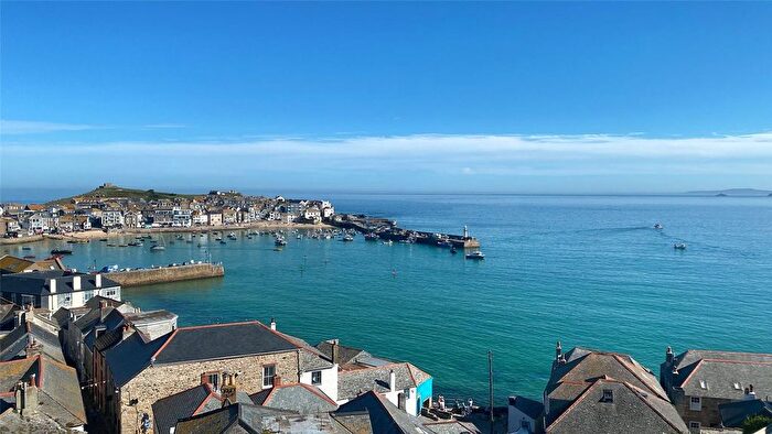 2 Bedroom Flat For Sale In Fernlea Terrace, St. Ives, Cornwall, TR26