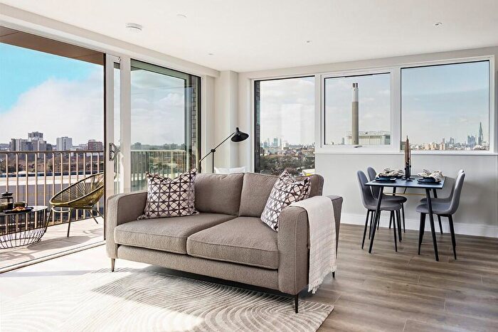 1 Bedroom Apartment For Sale In Grinstead Road, Deptford, SE8