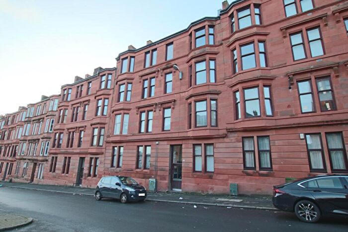3 Bedroom Flat To Rent In Braeside Street, North Kelvinside, G20