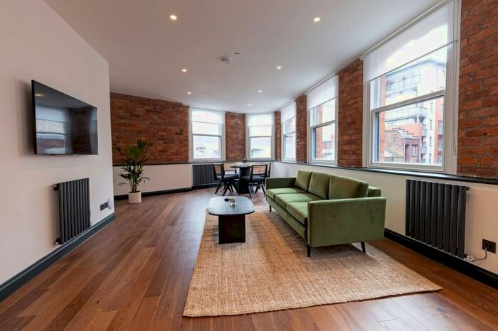 2 Bedroom Flat To Rent In Dantzic Street, Manchester, M4