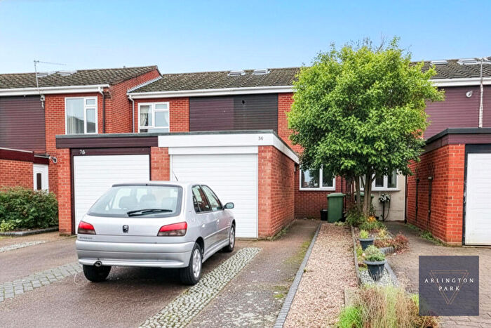 4 Bedroom Private Hall To Rent In Morello Close, Norwich, NR4