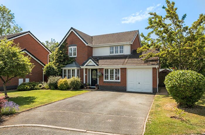 4 Bedroom Detached House For Sale In Oakwood Close, Whittington, Oswestry, SY11