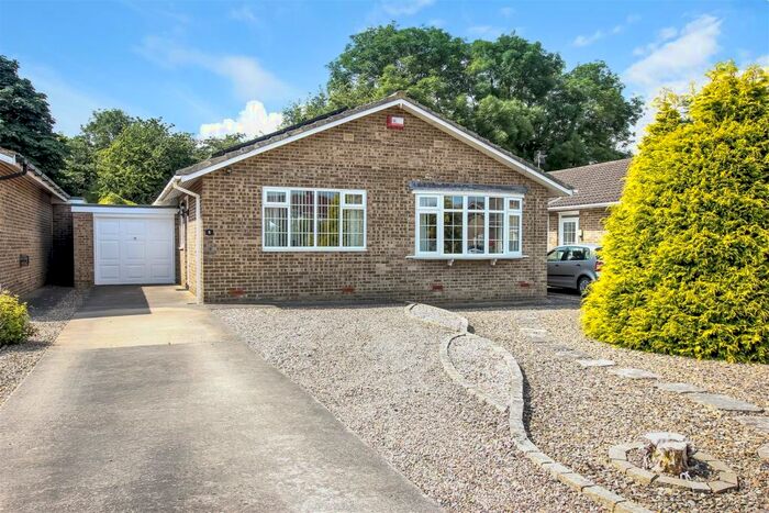 3 Bedroom Detached Bungalow For Sale In Strawgate Grove, Stapleton, Darlington, DL2