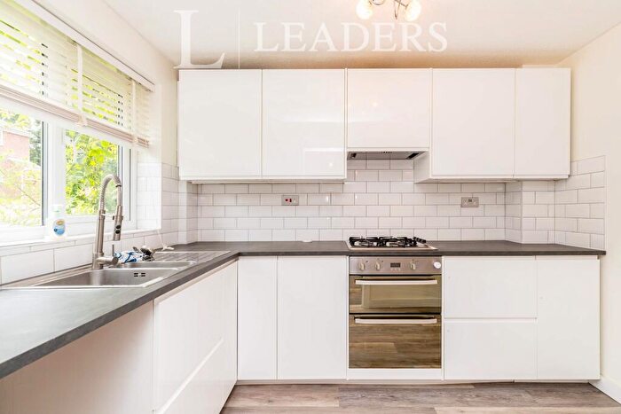 3 Bedroom Terraced House To Rent In Meadow Gardens, Buckingham, Buckinghamshire, MK18