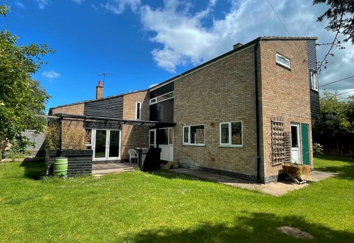 5 Bedroom Detached House For Sale In Braggs Lane, Wrestlingworth, SG19