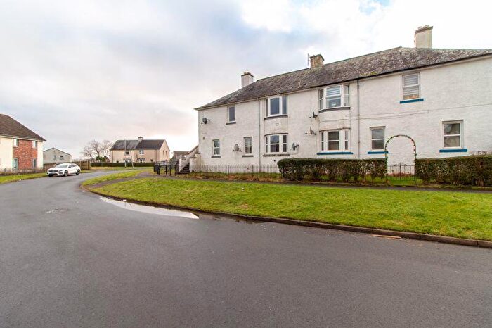 3 Bedroom Flat To Rent In Buchanan Road, Helensburgh, G84
