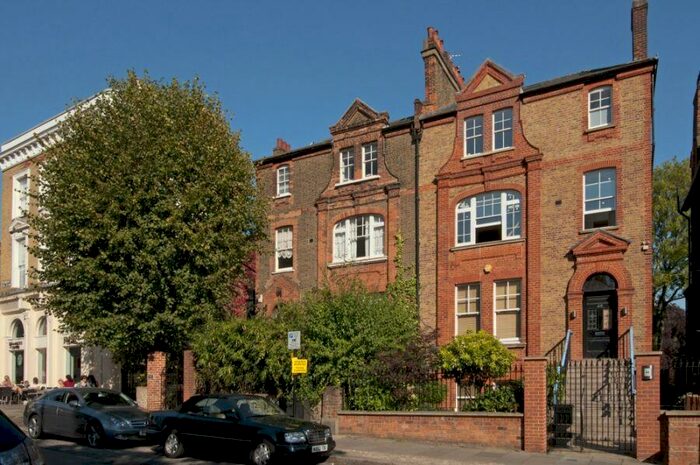 2 Bedroom Flat To Rent In Primrose Hill Road, Hampstead, NW3