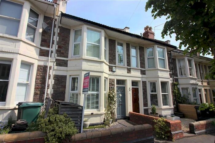 4 Bedroom Terraced House To Rent In Court Road, Horfield, Bristol, BS7