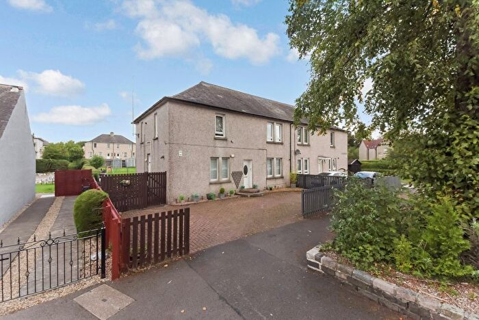 2 Bedroom Flat For Sale In Kilbarchan Road, Johnstone, Renfrewshire, PA5