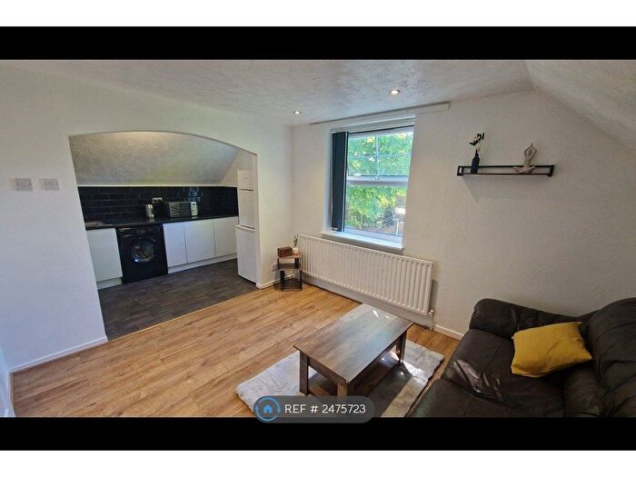 1 Bedroom Flat To Rent In Seymour Road, Crumpsall, M8