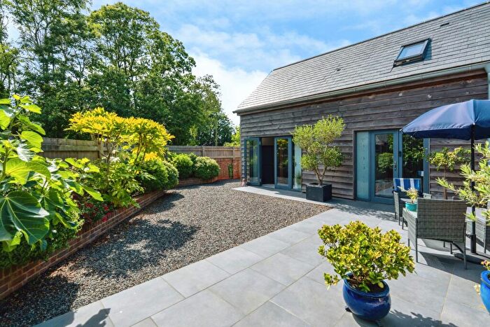 4 Bedroom Detached House For Sale In -, Petersfield, GU32