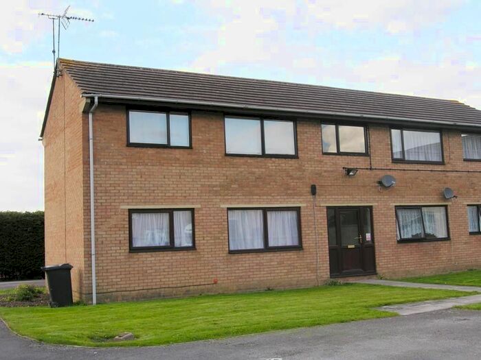 1 Bedroom Flat To Rent In Copse Avenue, Swindon, SN1
