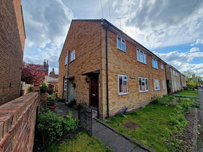 2 Bedroom Apartment To Rent In Clifton Court, Beaconsfield Street, Leamington Spa, CV31