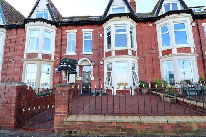 2 Bedroom Semi-Detached House To Rent In The Links, Whitley Bay, Tyne And Wear, NE26
