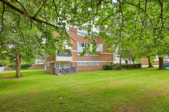 1 Bedroom Flat For Sale In William Mccool Close, Binley, Coventry - Long Lease, CV3
