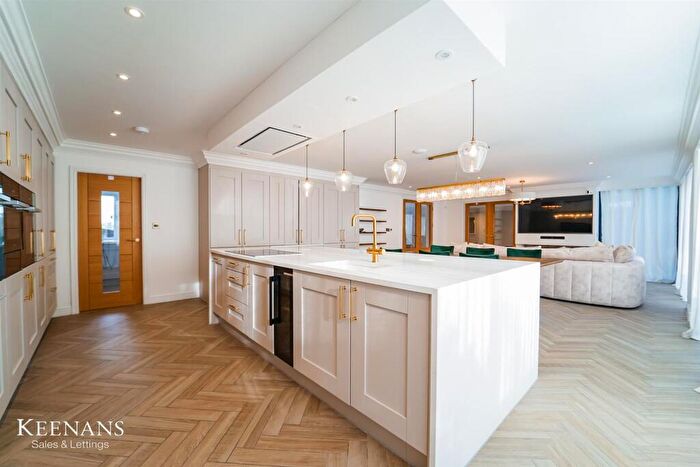 4 Bedroom Detached House To Rent In Lammack Road, Blackburn, BB1