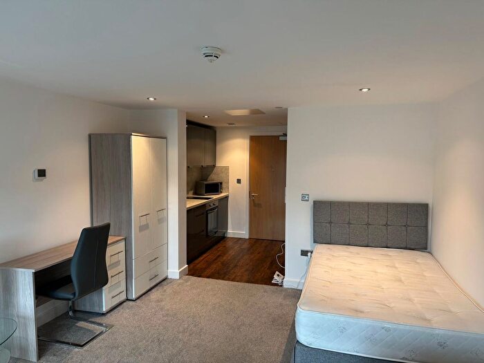 Studio To Rent In Earl Street, Sheffield, S1