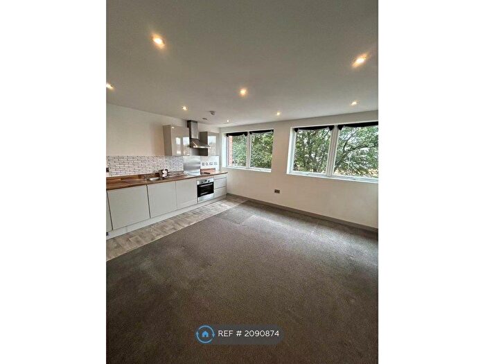 1 Bedroom Flat To Rent In Telecom House, Wolverhampton, WV2