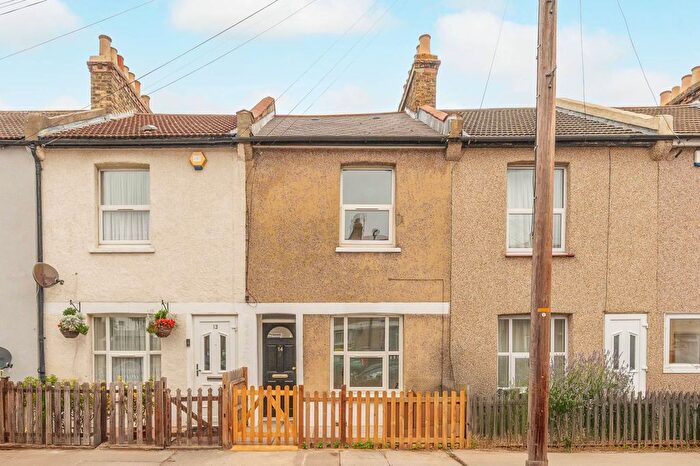 3 Bedroom Terraced House To Rent In Palmerston Road, Thornton Heath, Croydon, CR0