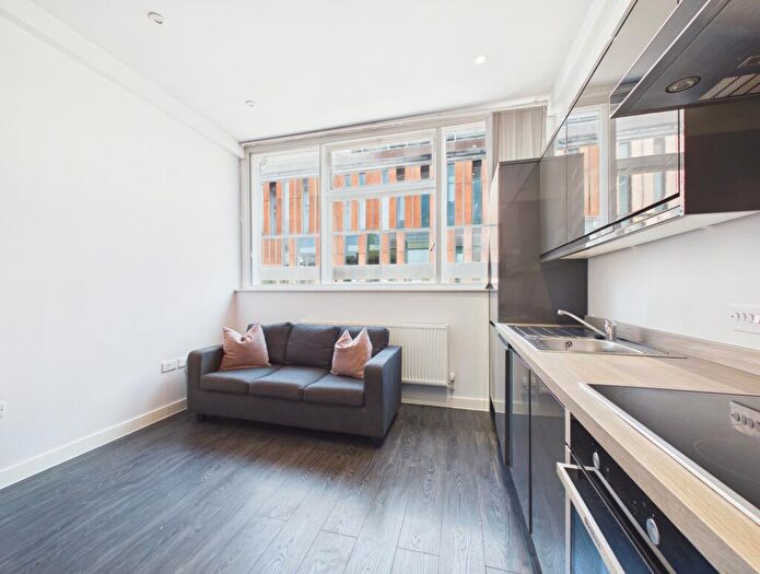 Flat To Rent In Orleans House, Edmund Street, L3