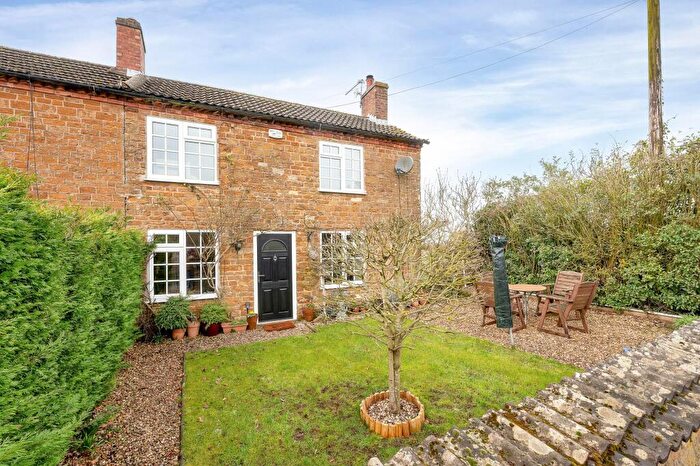 3 Bedroom Semi-Detached House For Sale In Village Life At Hollies Cottage In Sproxton, LE14