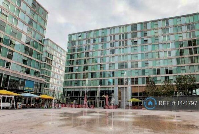 2 Bedroom Flat To Rent In Witan Gate, Milton Keynes, MK9