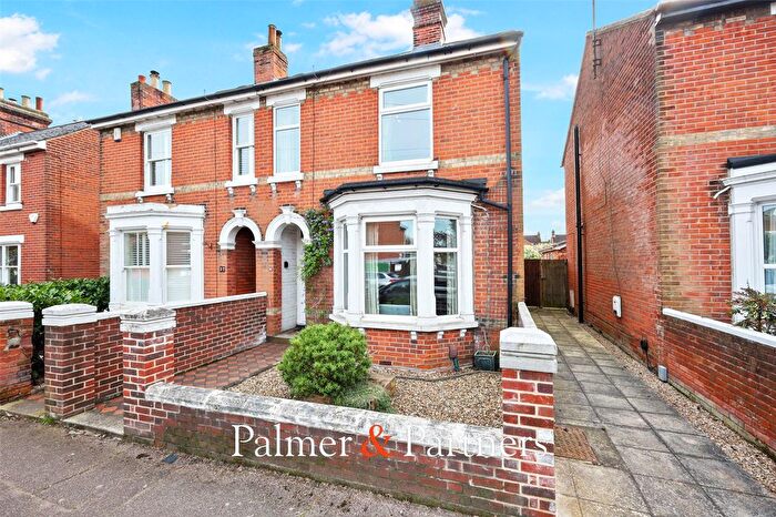 3 Bedroom Semi Detached House For Sale In Errington Road, Colchester, Essex, CO3