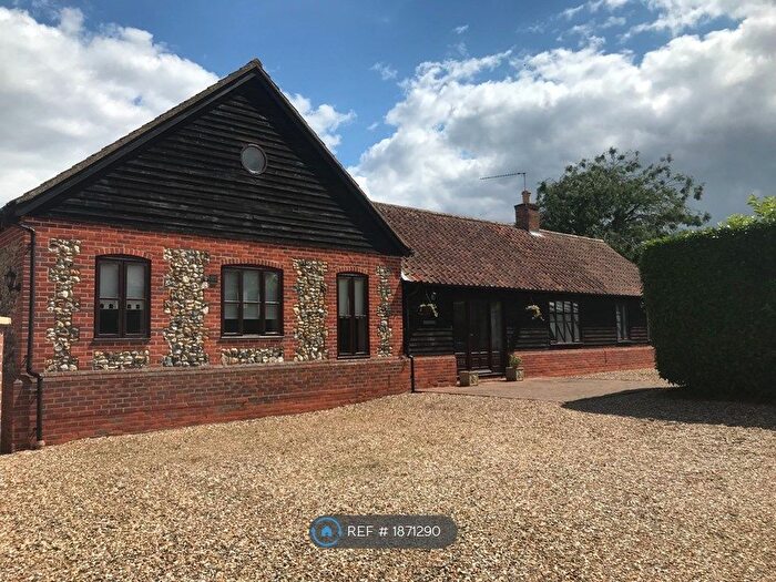 3 Bedroom Bungalow To Rent In Southgate Street, Bury St. Edmunds, IP33