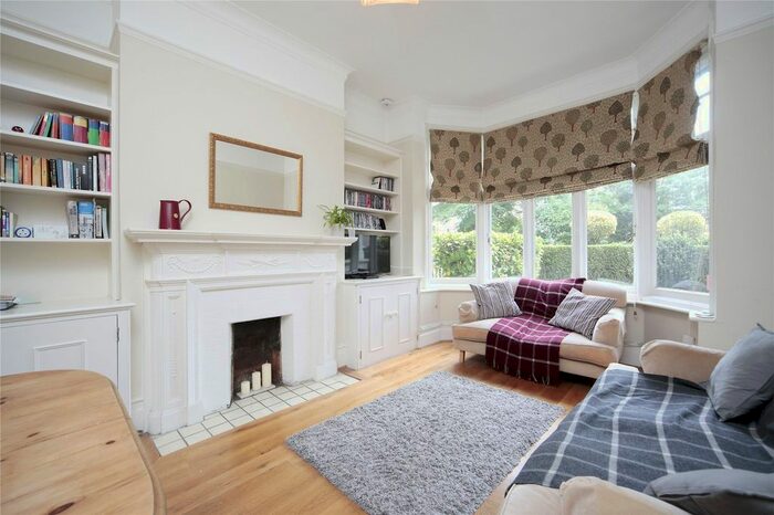 3 Bedroom Flat To Rent In Manor Gardens, Larkhall Rise, SW4