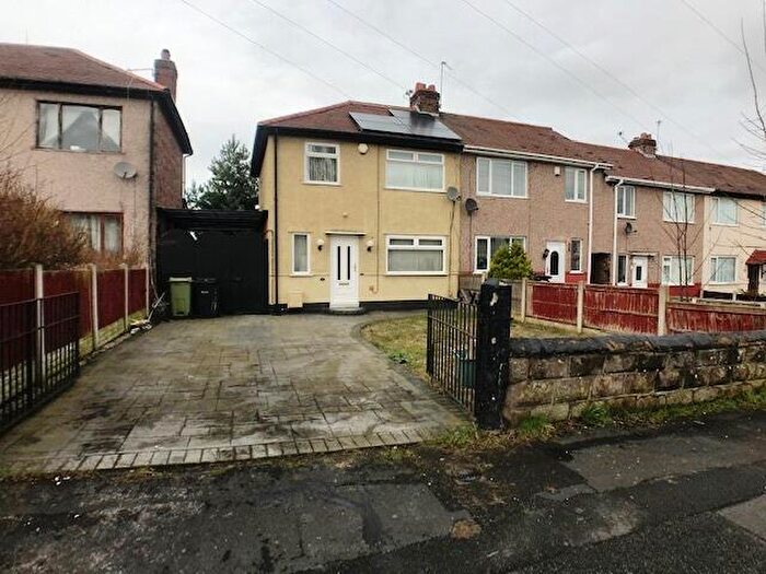 3 Bedroom Town House To Rent In Brook Road, Little Sutton, CH66