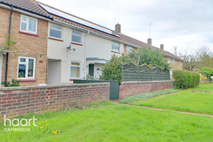 3 Bedroom Terraced House To Rent In Aylesborough Close, Cambridge, CB4