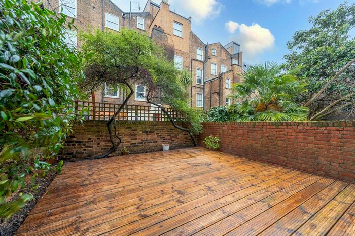 1 Bedroom Flat To Rent In Edbrooke Road, Maida Vale, London, W9