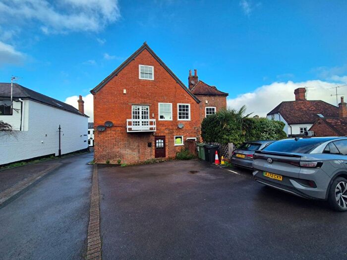2 Bedroom Flat For Sale In B Friday Street, Henley-On-Thames, Oxfordshire, RG9