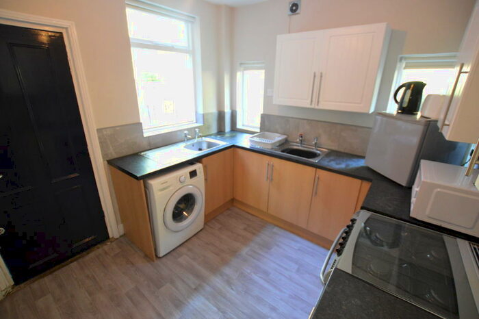 1 Bedroom Apartment To Rent In Ecclesall Road, Sheffield, S11