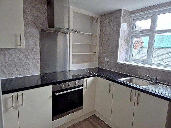 3 Bedroom Flat To Rent In A Pool Street, Caernarfon, LL55