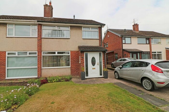 3 Bedroom Semi-Detached House To Rent In Glencoe Road, Great Sutton, Ellesmere Port, CH66