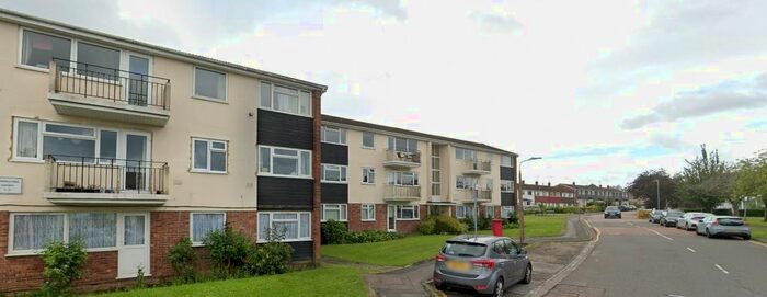 1 Bedroom Flat To Rent In Stratfield Road, Borehamwood, WD6
