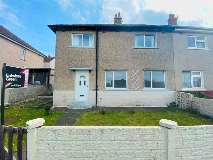4 Bedroom Semi-Detached House For Sale In Delamere Avenue, Heysham, Morecambe, Lancashire, LA3