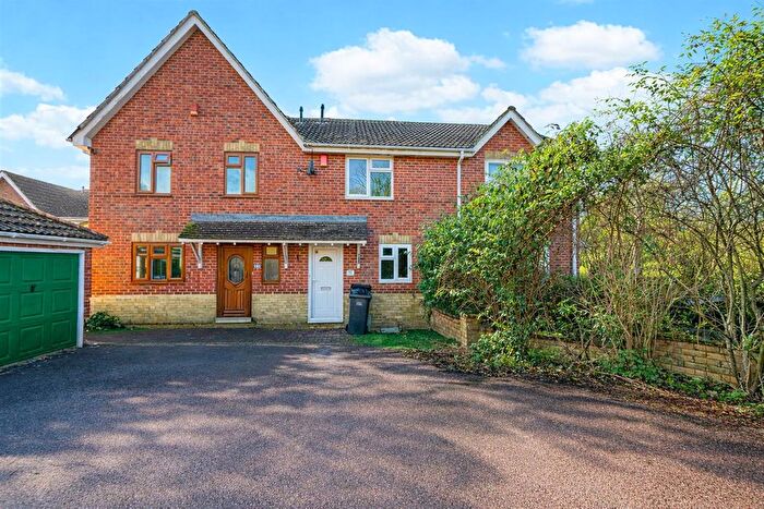 2 Bedroom Terraced House For Sale In Mulberry Walk, St. Leonards-On-Sea, TN37