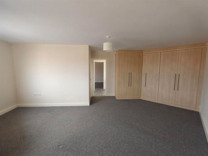 5 Bedroom Property To Rent In Hampton Vale, Peterborough, PE7